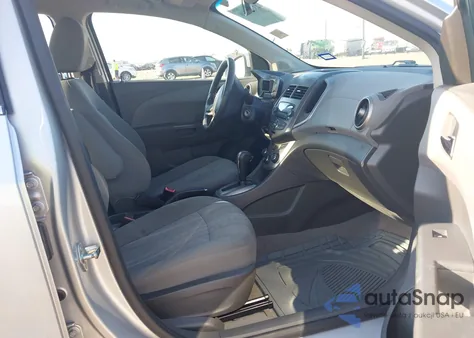 2012 Chevrolet Sonic 2Lt z USA, uszkodzony, nr VIN 1G1JC5SHXC4119935